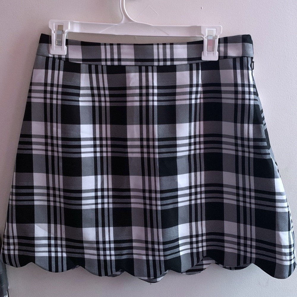 ASOS Scalloped Hem Plaid Skirt (Sz. 8)